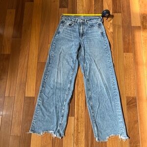 American Eagle Super High-Rise Baggy Wide Leg Jean